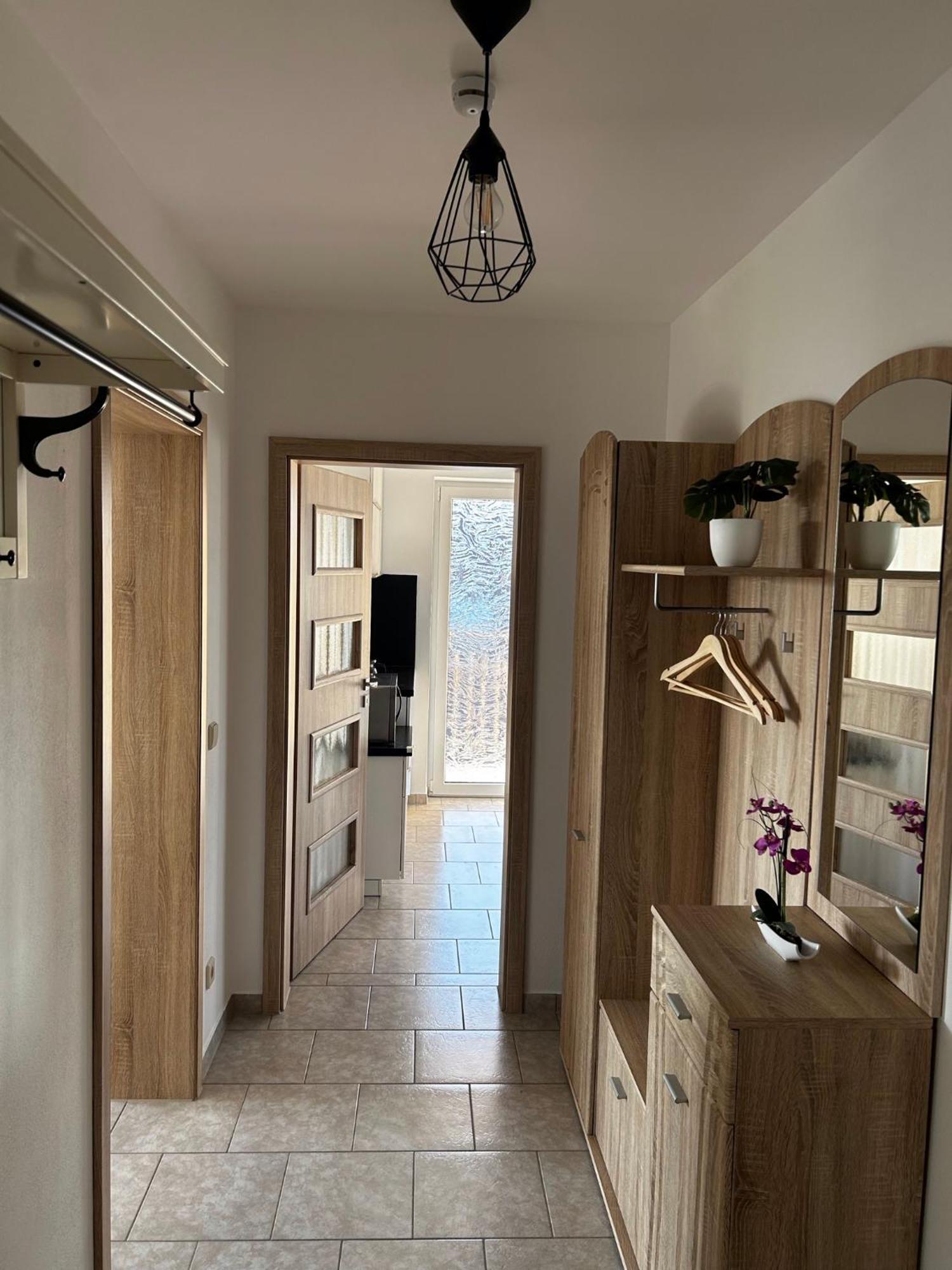 Stadt. Land. See. Ferienwohnung Lipsko Exteriér fotografie